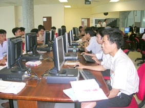 Vì sao các chương trình đào tạo theo chuẩn quốc tế triển khai chậm ?