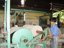 Doanh nghiệp tận dụng nguyên liệu tái chế