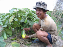 Vươn lên thoát nghèo