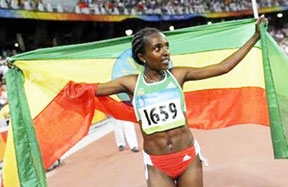 Kình ngư Michael Phelps (Mỹ) đoạt HCV thứ 6