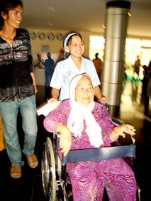 Báo động tình trạng quá tải khám chữa bệnh tại các bệnh viện <i>(kỳ 2)</i>