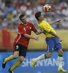 Những trận bán kết “nảy lửa”