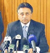 Tổng thống Musharraf tuyên bố từ chức