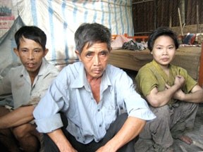 Nỗi bất hạnh của hai cô gái tâm thần