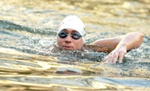 Bơi qua lại eo biển Gibraltar