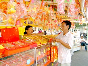 Nhiều sản phẩm địa phương "so kè" hàng hiệu