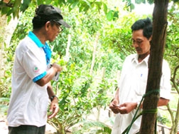 Cán bộ nhũng nhiễu người dân