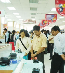 Nỗ lực kích cầu