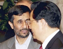 Iran phá vòng vây cô lập
