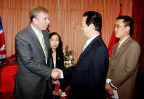 Thủ tướng Nguyễn Tấn Dũng tiếp Hoàng tử Andrew của Vương quốc Anh