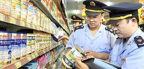 Bắt giữ cựu Chủ tịch Tập đoàn sữa Sanlu