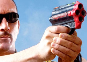 Công nghệ trấn áp tội phạm ít gây sát thương