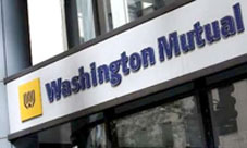 Các ngân hàng, công ty tài chính Mỹ đổ xô vay tiền của FED