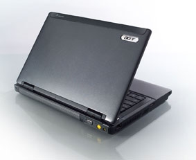 Acer TravelMate  “Phò tá” đắc lực cho doanh nhân
