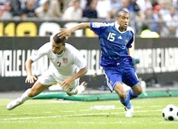 Vị trí đầu bảng khó thay đổi