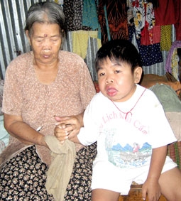 Hai người bệnh thận đáng thương