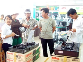 Lợi thế thuộc về khách hàng