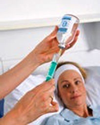 Ống tiêm thay y tá