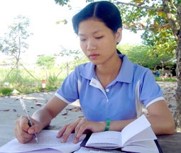 Ráng học để vượt qua cái nghèo