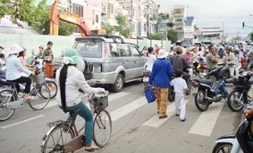Chấm dứt đào đường, việc không dễ ?
