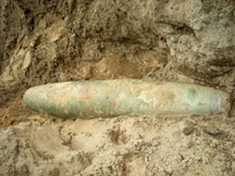 Sẽ di dời quả bom nặng khoảng 225 kg