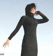 Quần áo biết... gọi điện thoại !