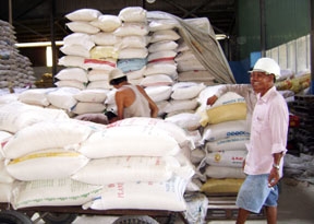 Doanh nghiệp thích nghi để vượt qua thách thức