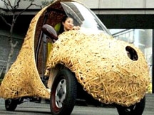 Xe hơi làm bằng tre