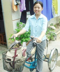 Vượt khó trên đôi chân tật nguyền