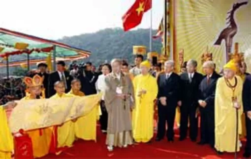 Thực hiện tốt chính sách tôn giáo, đại đoàn kết toàn dân tộc để xây dựng và phát triển đất nước