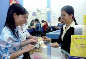 Ngân hàng "tấn công" thị trường vàng