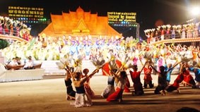 Khai mạc “Ngày hội Văn hóa -Thể thao và Du lịch vùng đồng bào Khmer Nam bộ” lần thứ IV năm 2008