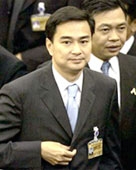 Ông Abhisit được bầu làm thủ tướng Thái Lan