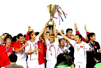 Thăng hoa tinh thần, bản lĩnh Việt Nam!