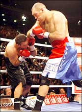 Hứa hẹn sôi động