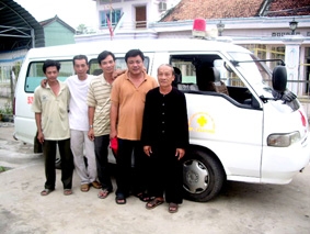 Những chiếc xe cứu thương nghĩa tình!