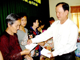 Nhiều hoạt động chăm lo cho hộ nghèo đón Tết