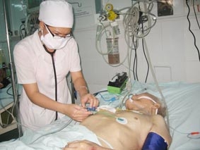 Tận tâm, tận lực với bệnh nhân