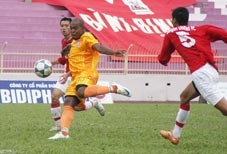 Tiếp tục gay cấn