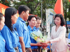 Tuổi trẻ Cần Thơ ra quân Tháng Thanh niên năm 2009