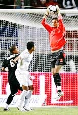 Thủ môn Hugo Floris <br> 
<i>Phát hiện mới của bóng đá Pháp</i>