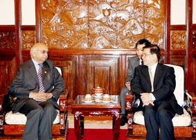 Chủ tịch nước Nguyễn Minh Triết tiếp Chủ tịch Hội Luật gia dân chủ thế giới