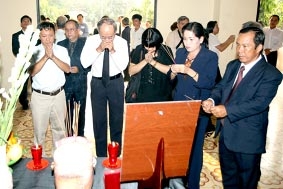 Vĩnh biệt bà Sybille Weber, người bạn lớn của Việt Nam