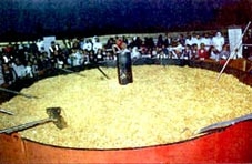 Lập cùng lúc hai kỷ lục thế giới