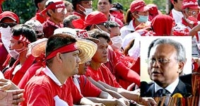 Chính phủ Thái Lan đề xuất đối thoại với ông Thaksin