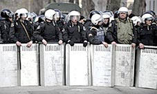 Cảnh sát kiểm soát tòa nhà quốc hội