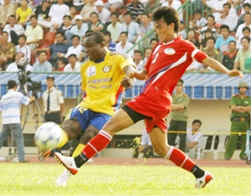 SHB Đà Nẵng và Becamex Bình Dương bất phân thắng bại
