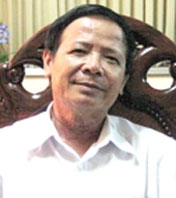 Con đường còn lắm gian nan