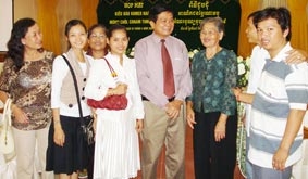 Họp mặt kiều bào Khmer nam bộ mừng Chol Chnam Thmay