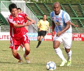 Đội Cần Thơ thắng Than Quảng Ninh 1  0